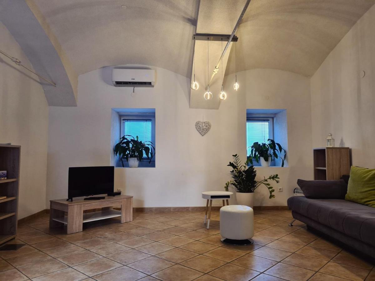 Apartment Pod Velbi Ljubljana Dış mekan fotoğraf