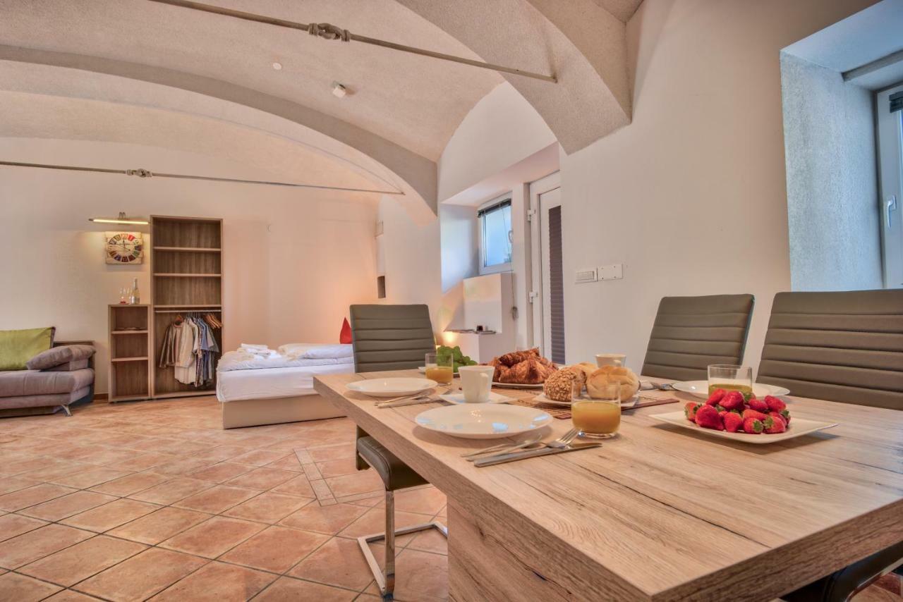 Apartment Pod Velbi Ljubljana Dış mekan fotoğraf