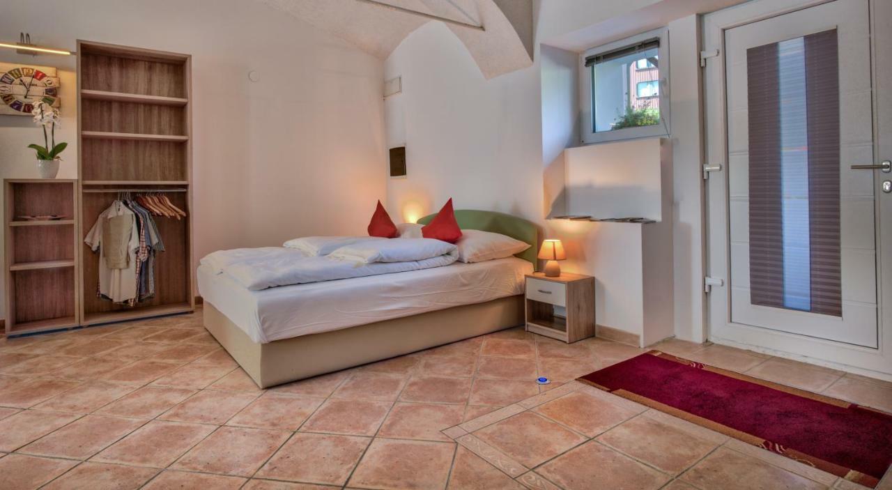 Apartment Pod Velbi Ljubljana Dış mekan fotoğraf